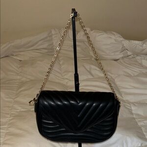 Elegant Black Quilted Shoulder Bag